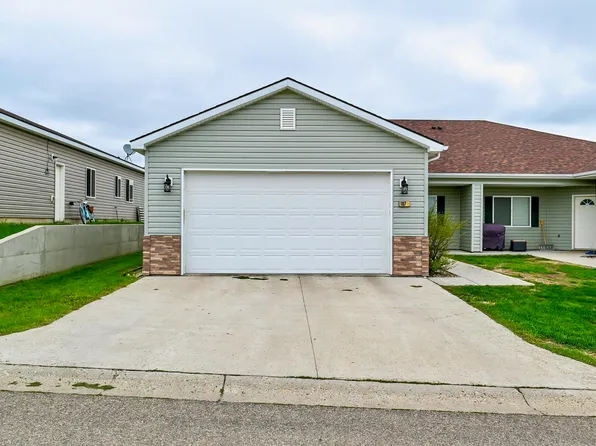 109 Hilltop Way, Stanley, ND 58784
