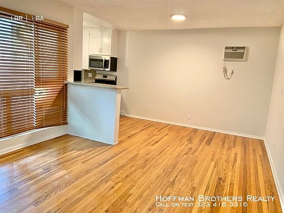 2nd image of 1227 11th St #1B