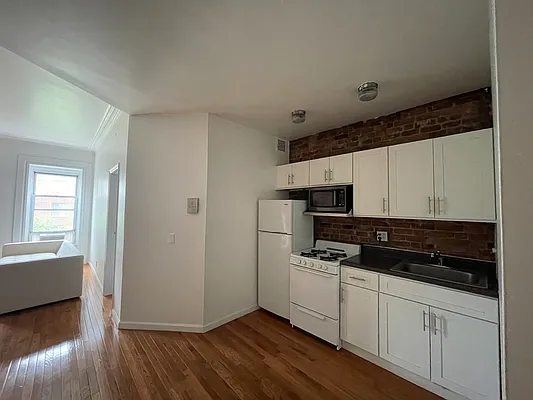 Rented by Guardian Property Management of Brooklyn LLC | media 27