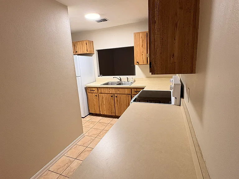 1056 Spirit Lake Rd — Photo 7