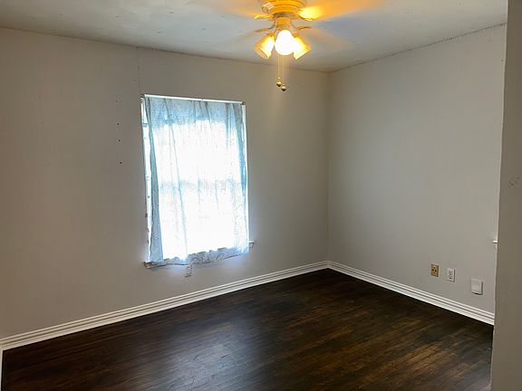 4th image of 314 E Mona Ave