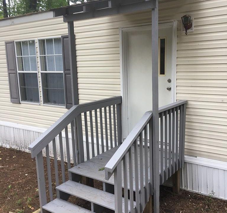 1st image of 168 Pinner Rd #4