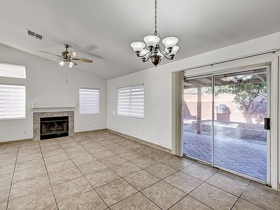 5th image of 2808 Glen Aulin St