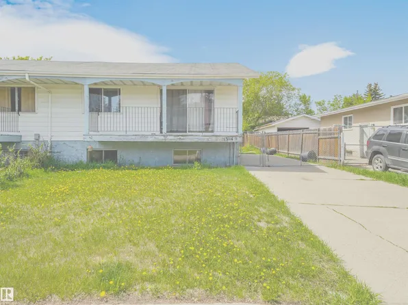 13114 30th St NW, Edmonton, AB T5A 3A2