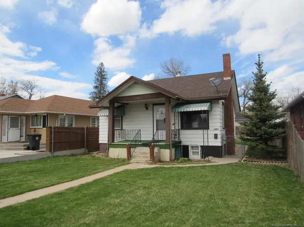 1208 Cosgriff Ct, Cheyenne, WY 82001