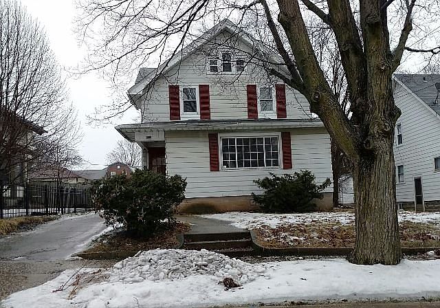 1st image of 416 Washington St