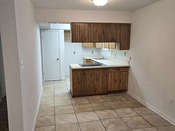 2nd image of 4415 W Metairie Ave