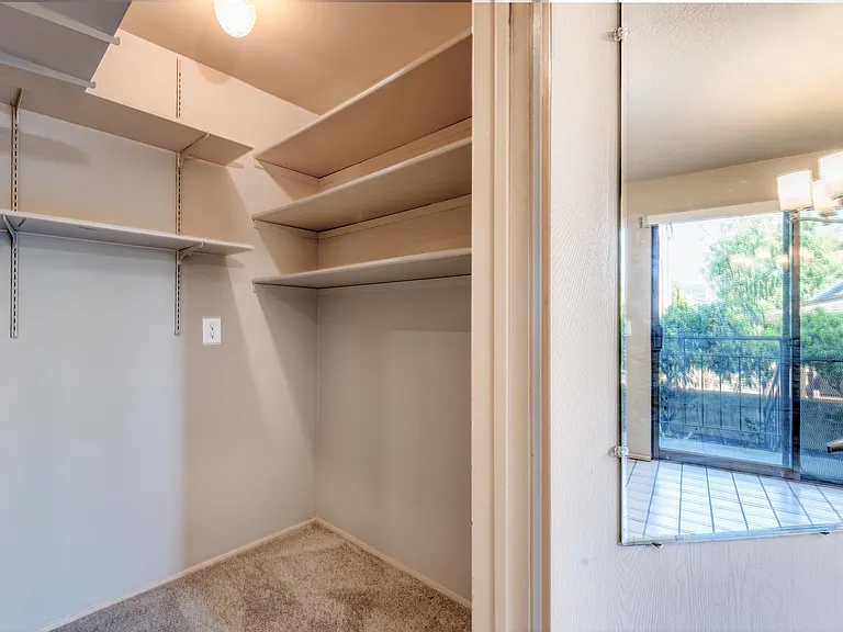 610 Aloha St #204 — Photo 13