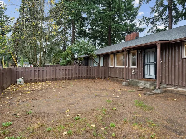 12030 NE Holladay St, Portland, OR 97220