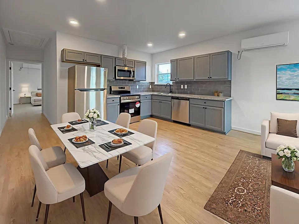 6707 Avenue F #3