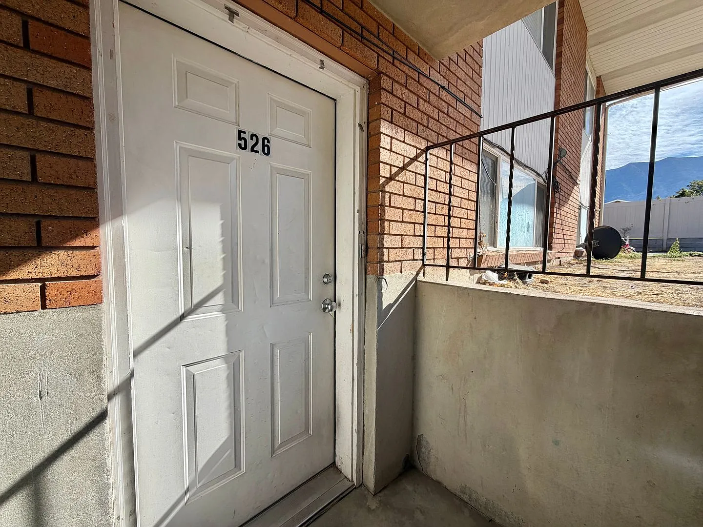 522-528 N 200 E — Photo 2