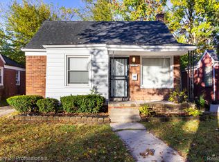 18951 Edinborough Rd, Detroit, MI 48219