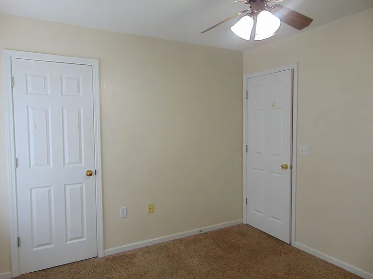 1709 N Lakewood Dr — Photo 30