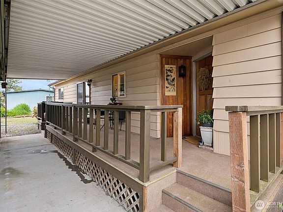 4th image of 2827 34th Avenue Ct E #58