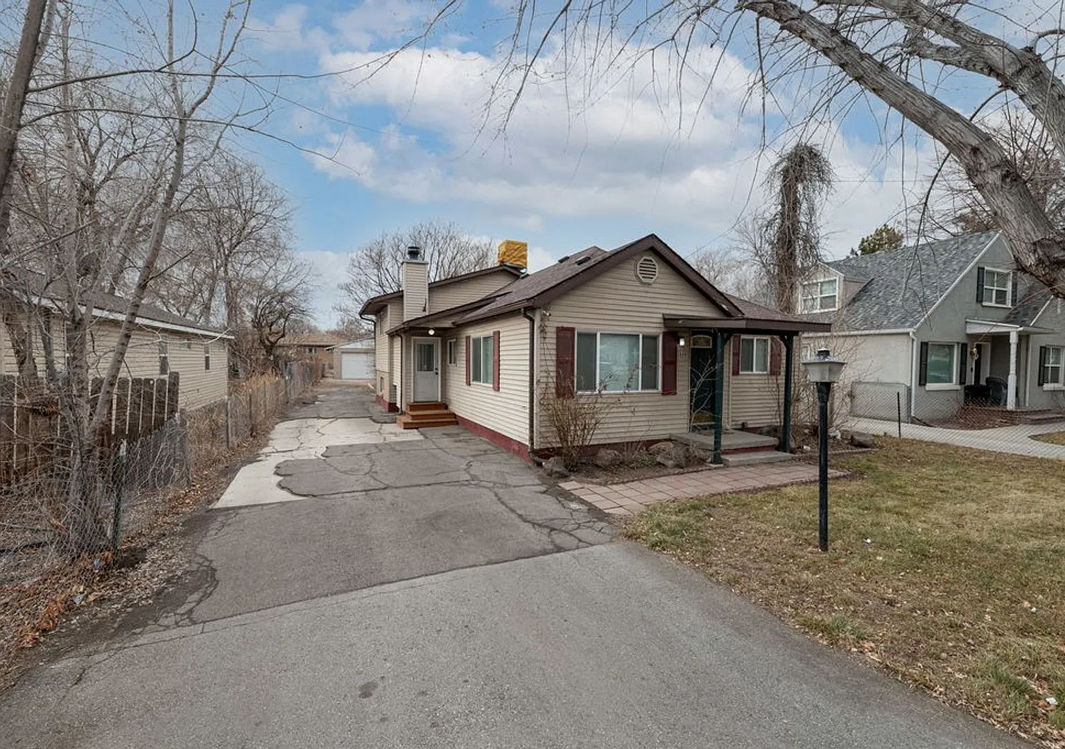 $1,000 Off Your First Month's Rent! — Photo 1