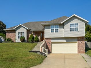 1987 W Arlington St, Springfield, MO 65810