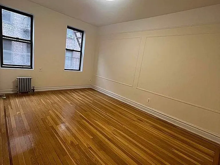 34-20 30th St #4M — Photo 7