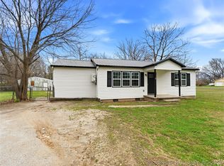 912 W 13th St, Ada, OK 74820