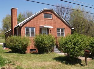 312 Talley St, Troutman, NC 28166