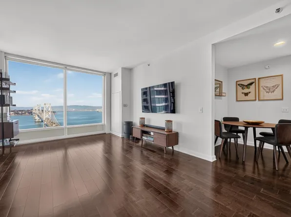 425 1st St Unit 3201, San Francisco, CA 94105