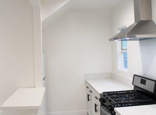 34 Ozone Ave APT 2, Venice, CA 90291