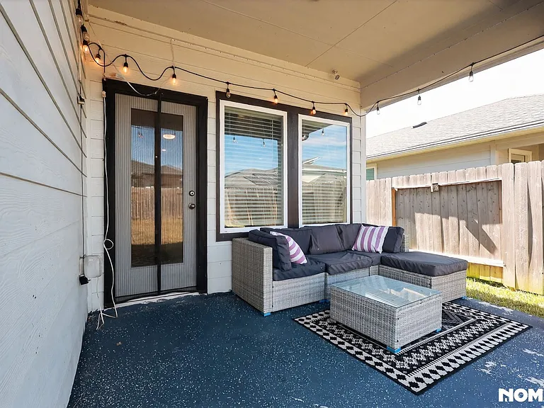 3013 Maughan Heights Trl — Photo 37