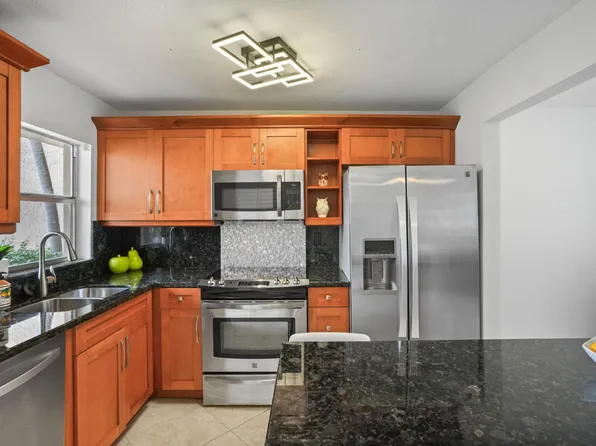 2781 N Pine Island Road #112, Sunrise, FL 33322