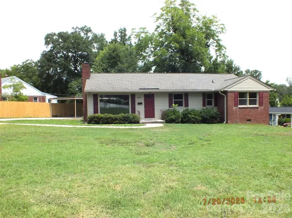 414 W Springs St, Lancaster, SC 29720