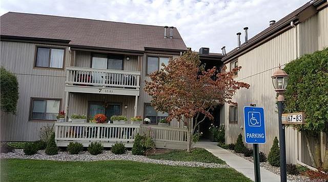 2nd image of 83 Sycamore Dr