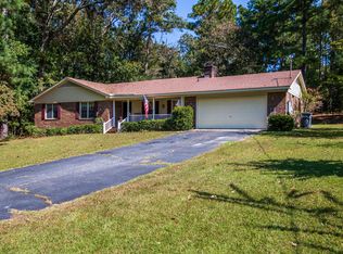 805 N Glenwood Trl, Southern Pines, NC 28387