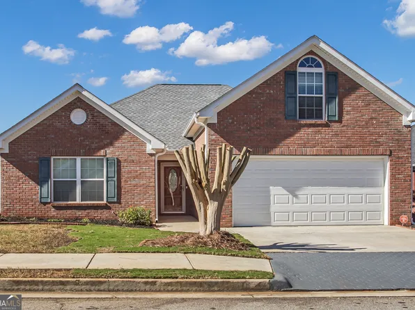 215 Prominent Loop, McDonough, GA 30253