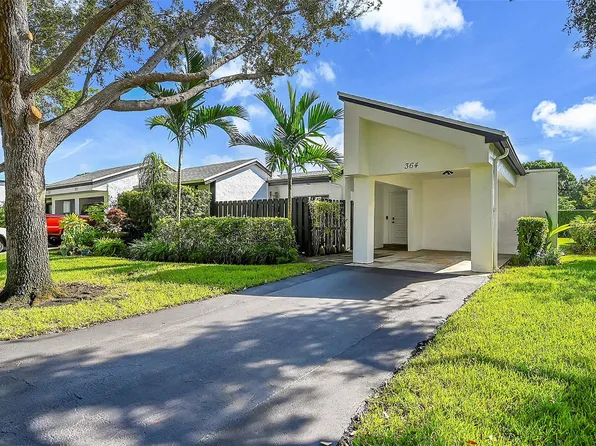 364 Fairway Cir #42, Weston, FL 33326