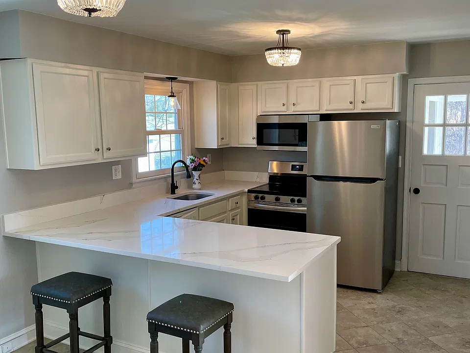 Newly remodeled kitchen with brand new appliances
