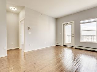 6 Kingsview Rd SE #1035107, Airdrie, AB T4A0W1