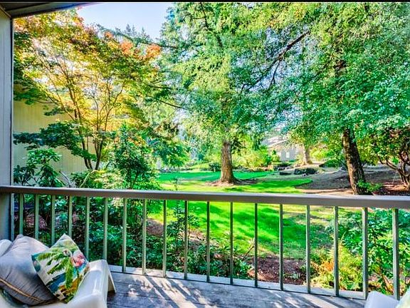 3rd image of 6525 139th Pl NE APT 40