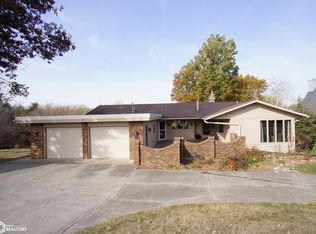 1025 N Terrace Dr, Webster City, IA 50595