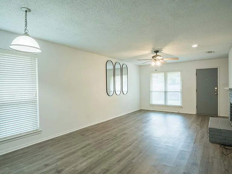 2722 Westchester Dr #2722 — Photo 3