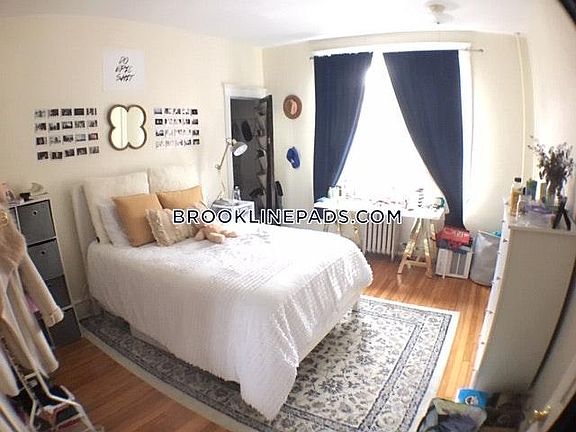 3rd image of 322 Saint Paul St #U3