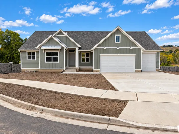 96 W Harper Way #208, South Weber, UT 84405