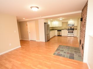 358 Middle Rd, Falmouth, ME 04105