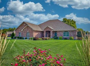 1900 Forest Edge Ct, O Fallon, IL 62269