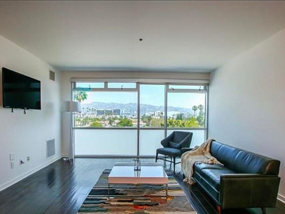 4th image of 8603 Wilshire Blvd #1105