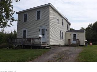 18 Lincoln St, Eastport, ME 04631