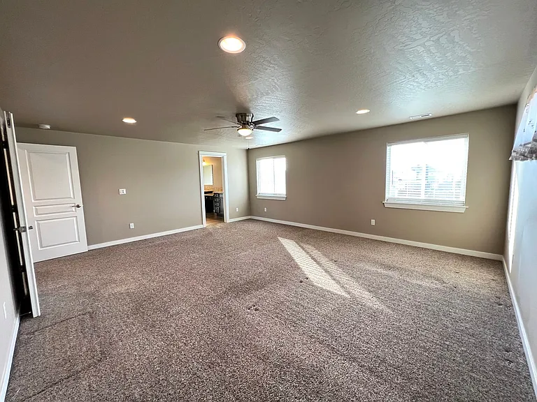 6337 Marble St — Photo 42