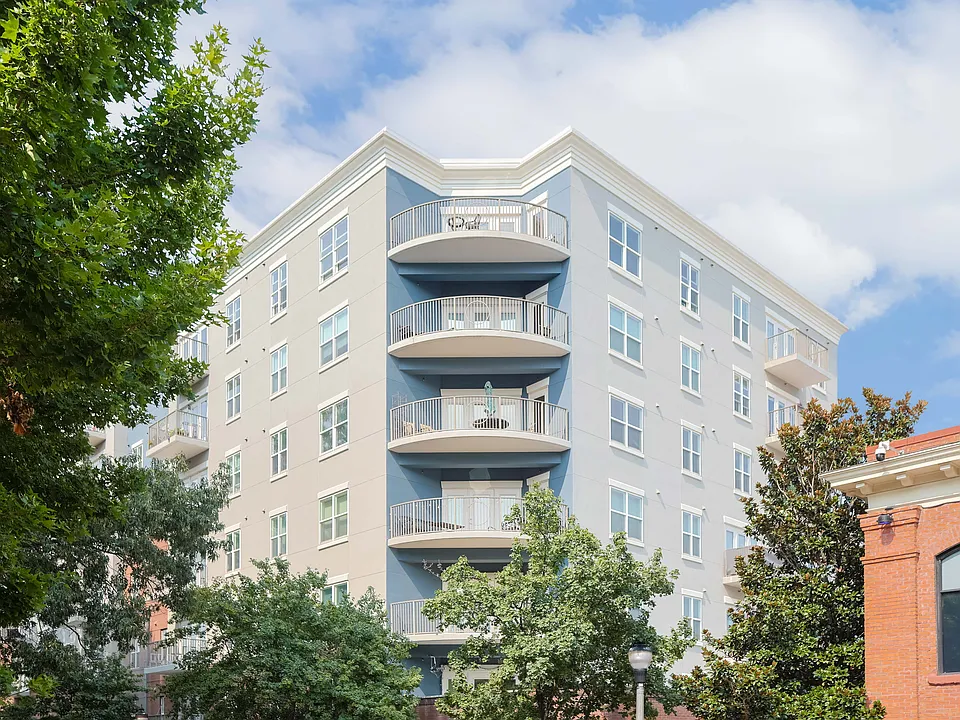 222 Glenwood Ave #410
