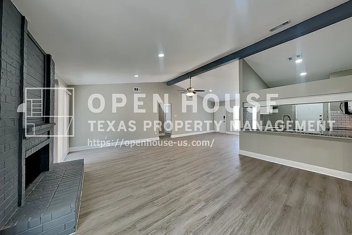 5300 Virburnum Ct — Photo 4