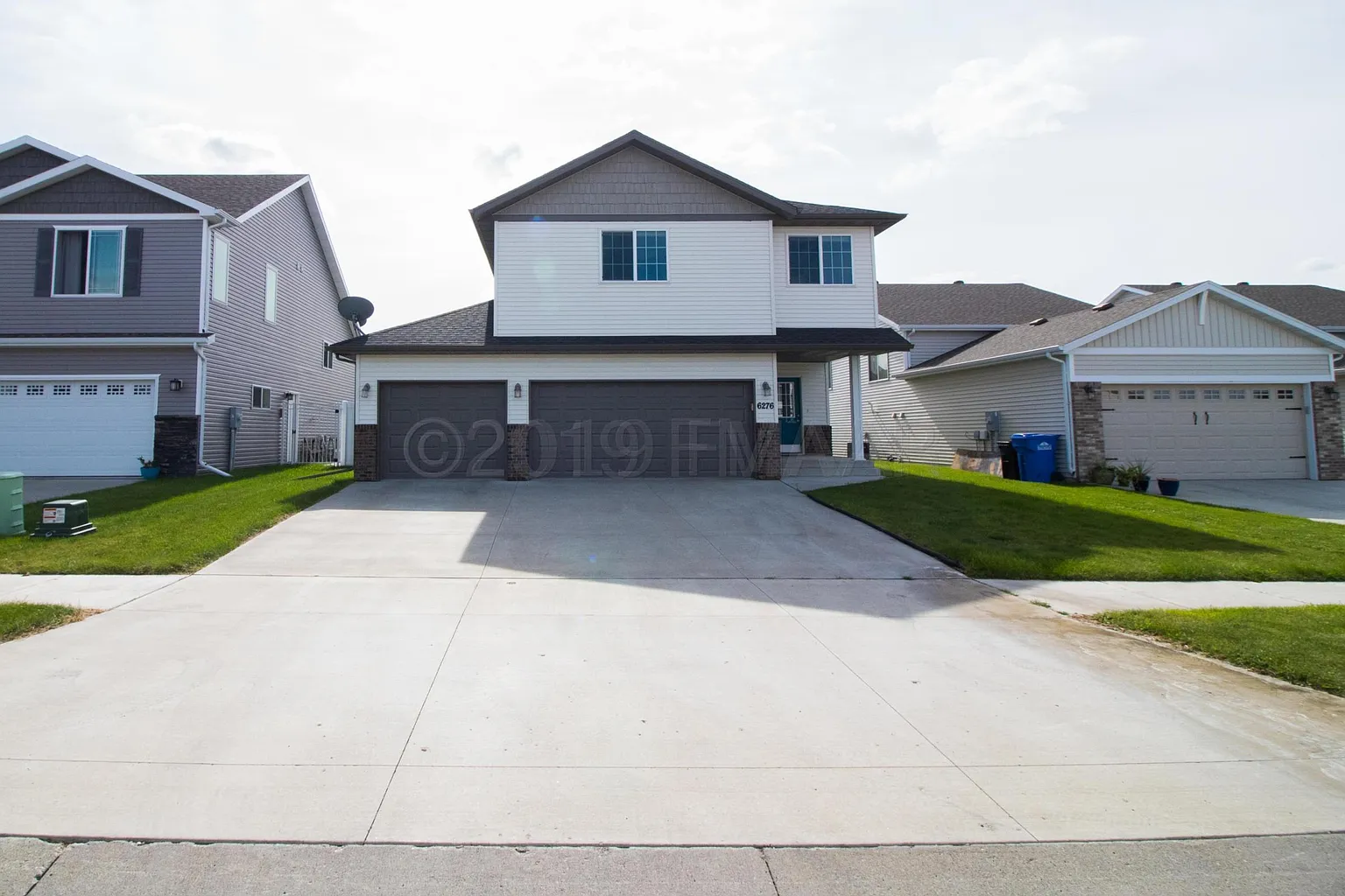 6276 55th Ave S photo 1