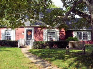 9212 Jackson Park Blvd, Wauwatosa, WI 53226