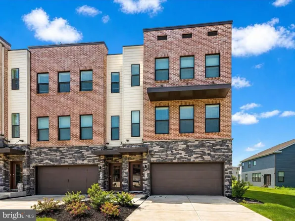 854 Amity St, Frederick, MD 21701