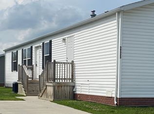 59323 Cary Ln, New Haven, MI 48048